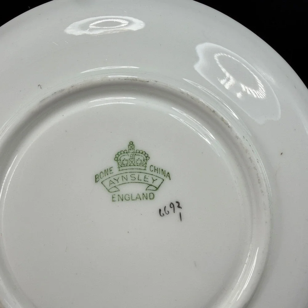 Aynsley Bone China Demitasse Cup Saucer Set Dresden Green Gold‎ Gilt Laurel Leaf